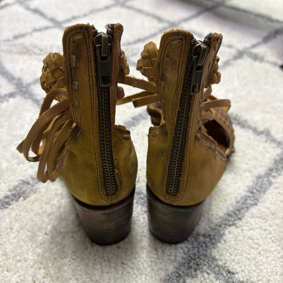 Freebird By Steven Axel Strap Heeled Braided Leather Sandals Chunk Heel Womens 7 - Picture 6 of 10